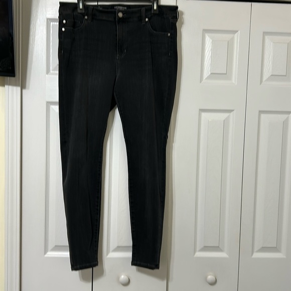 Liverpool The Skinny Dark Gray Jeans. Size 16. - Picture 6 of 13